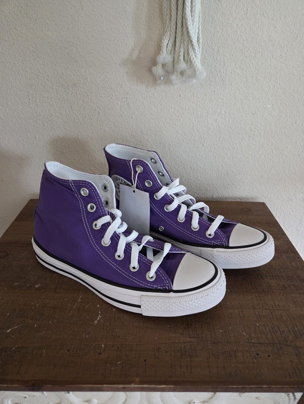 Converse Chuck Taylor All Star High-Top Sneaker Size 7.5 NWT Electric Purple Y2K